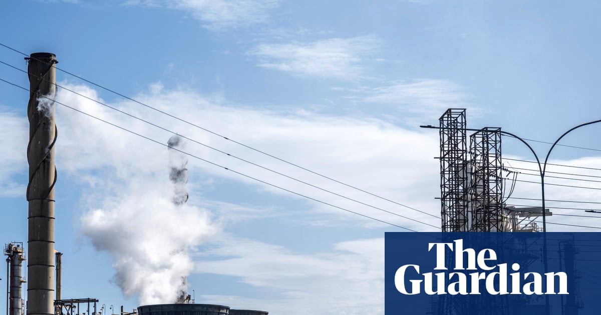 Donald Trump on Air Force One, explaining that Venezuela’s oil companies now report directly to Washington, because nothing says sovereignty like having your natural resources rerouted through the US Treasury.