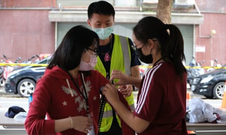 Members of the public take part in resilience training in Taiwan.