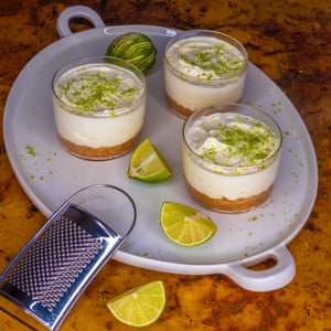 Tarta de queso con lima y jengibre.