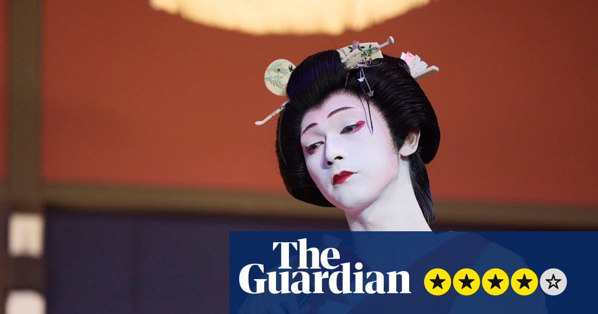 Kokuho review – passionately male Cain-and-Abel kabuki epic of gender-crossing actors