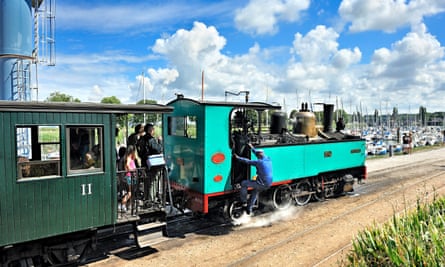The Baie de Somme steam train at Saint-Valery station.