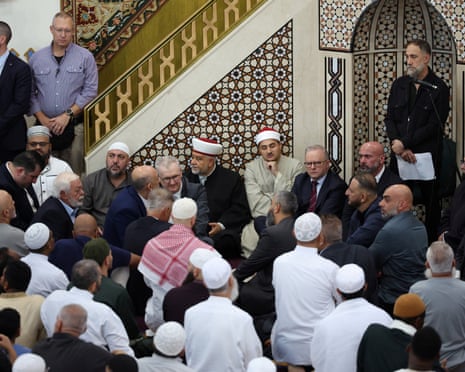Başbakan ve İçişleri Bakanı Lakemba Camii'nde