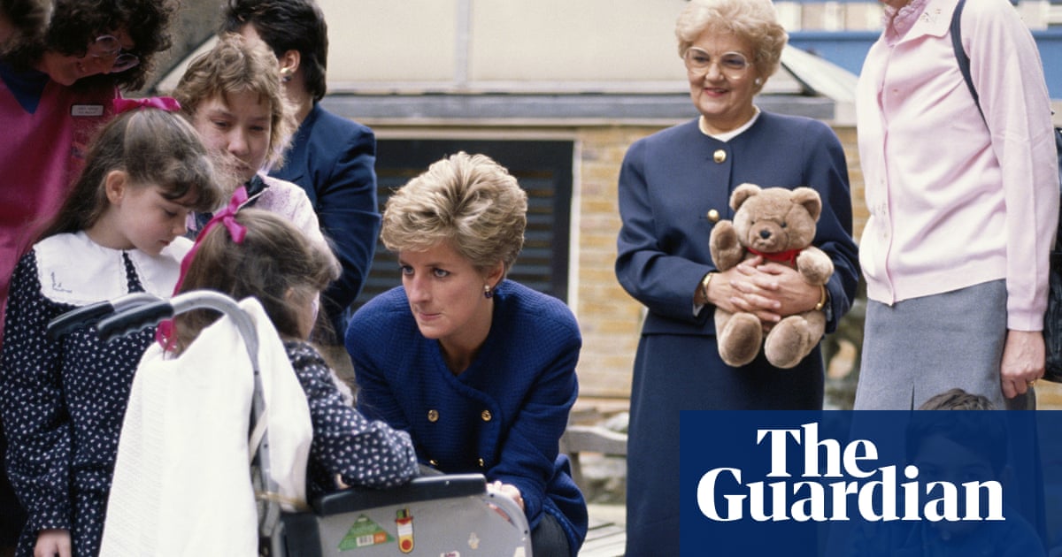 Diana’s 90s time capsule revealed to contain Kylie Minogue CD and passport