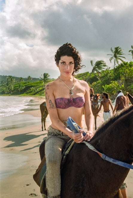 Amy Winehouse on Plantation Beach, Saint Lucia 2009