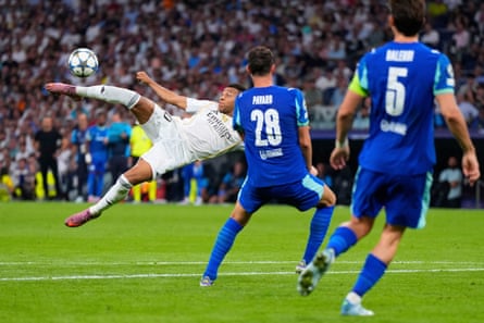 Real Madrid’s Kylian Mbappé attempts a bicycle kick against Marseille.