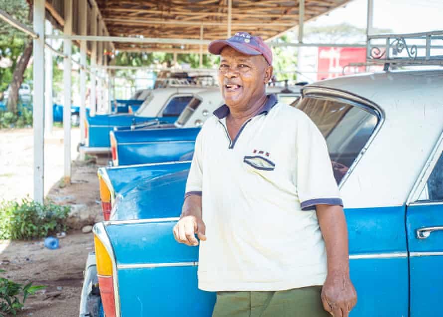 While he takes pride in the longevity of his Peugeot, after thirty years of driving the same car Alemu Yama is looking for a change. “I would prefer a new car, because of the fuel economy.” Taxis in Ethiopia
