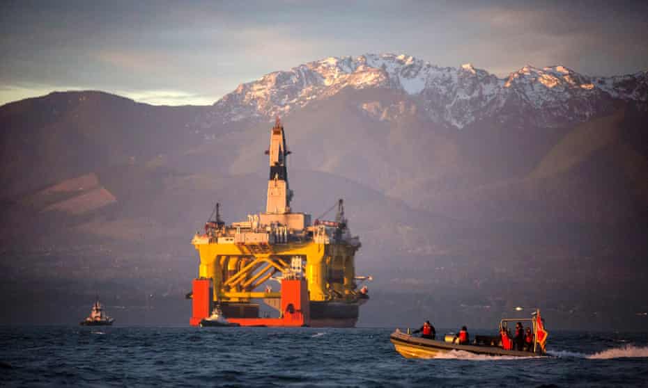 The Transocean Polar Pioneer, a semi-submersible drilling unit, seen off Washington state in 2015.