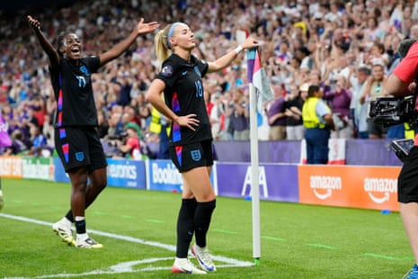 Chloe Kelly celebrates with Michelle Agyemang after scoring the winning goal late in extra-time.