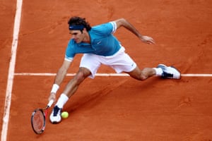 1 Jun 2010, Paris: Defeat in the quarter-finals at the French Open brought an amazing run to an end: Federer had failed to make the semis for the first time in 20 slams, a record stretching back to 2004.