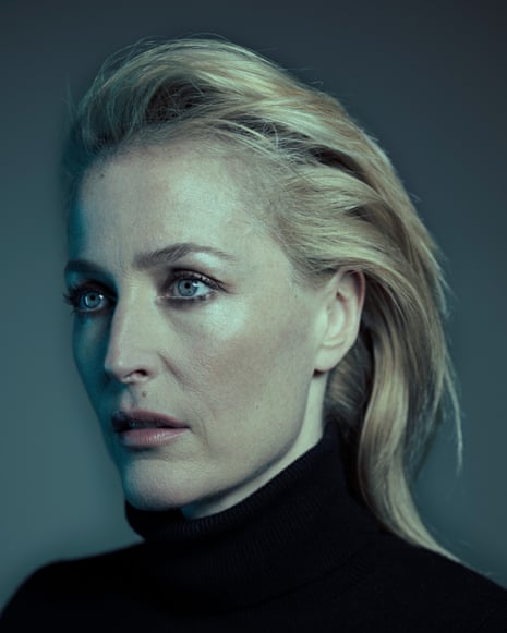 Gillian Anderson: 'There were times when life was really bad', Gillian  Anderson