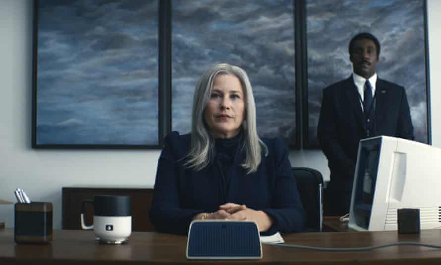 Patricia Arquette with Tramell Tillman in Severance.