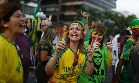 Supporters of Jair Bolsonaro from the Social Liberal Party (PSL) are hopeful of victory for their candidate after second-round voting in the presidential election.