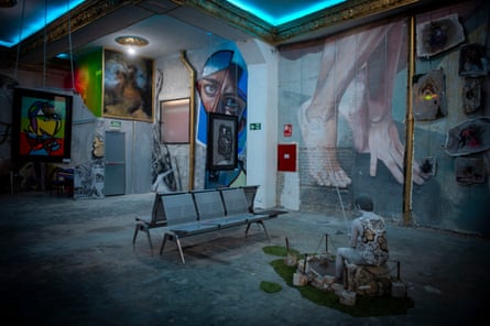 95 Art Gallery.