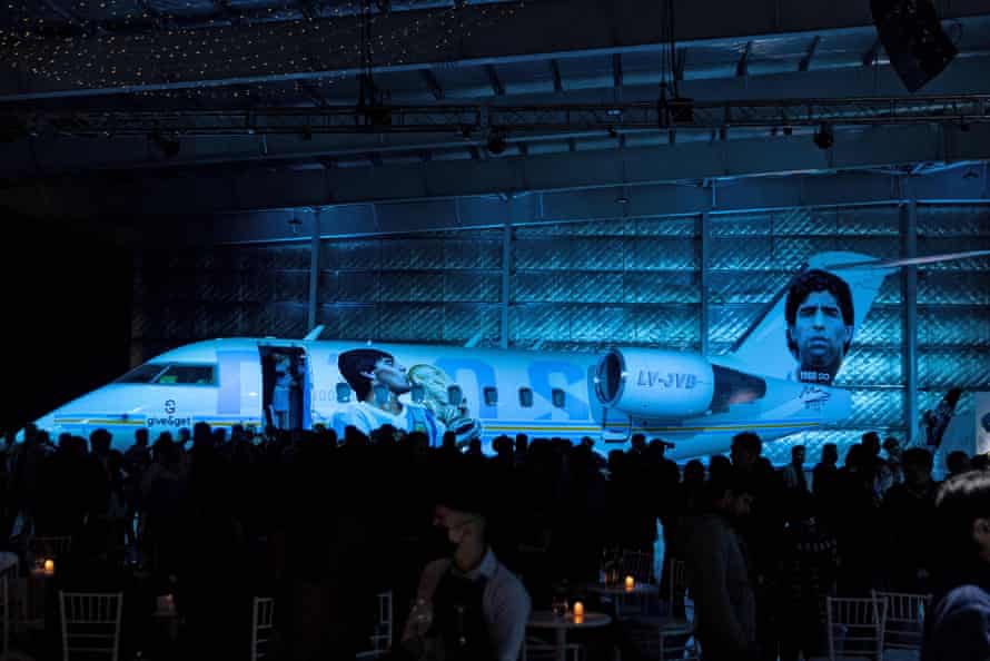 The Tango D10S is presented in Morón.