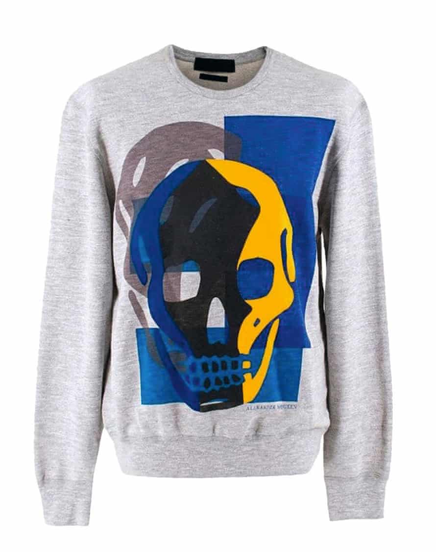 skull print sweatshire
