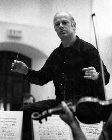 Bernard Haitink conducting in 1975.