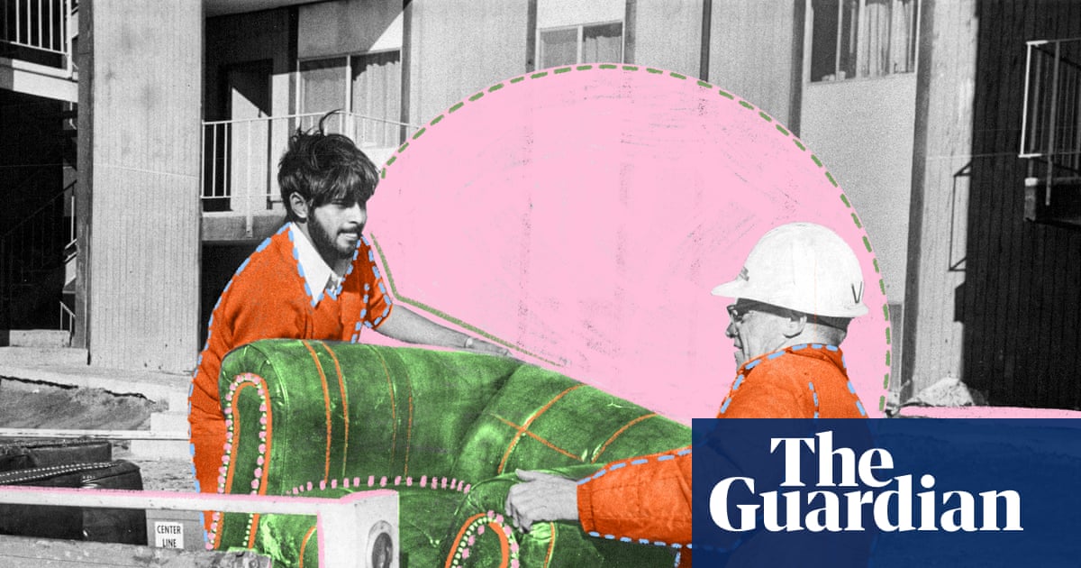 Unexpected Generosity: A Stranded Couch and a Helpful Gym Enthusiast Unexpected Generosity: A Stranded Couch and a Helpful Gym Enthusiast