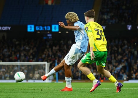 Floyd Samba shoots to score