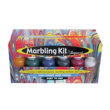 A Jaquard paper marbling kit product photo
