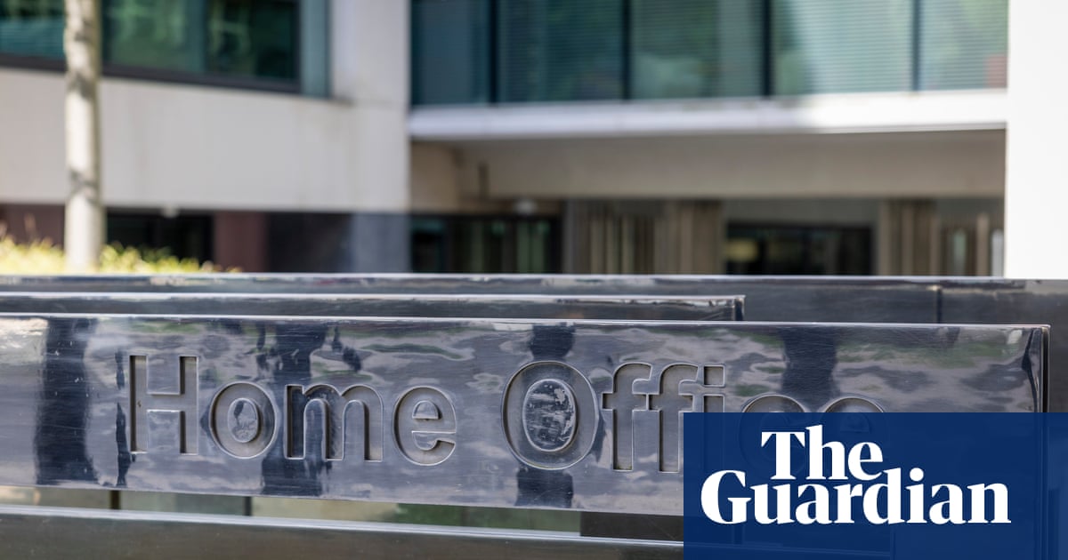 Home Office starts crackdown on EU citizens’ post-Brexit rights to live in UK