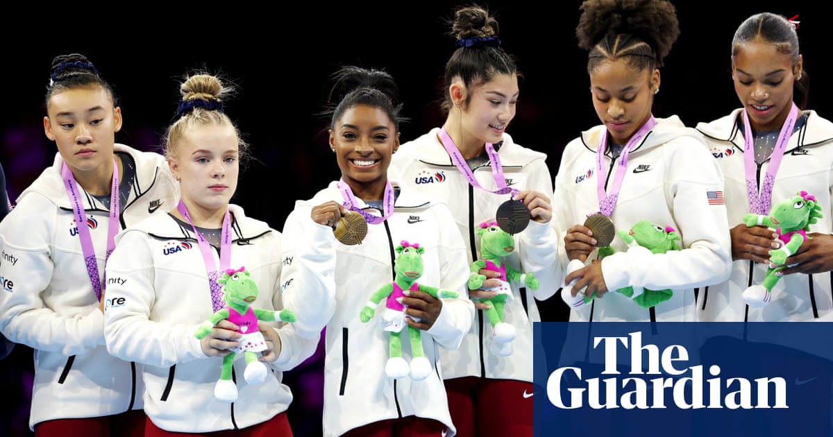 Simone Biles magic leads USA to world gymnastics championships gold medal