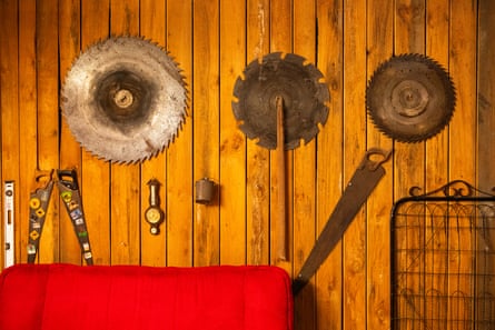 Timber milling equipment