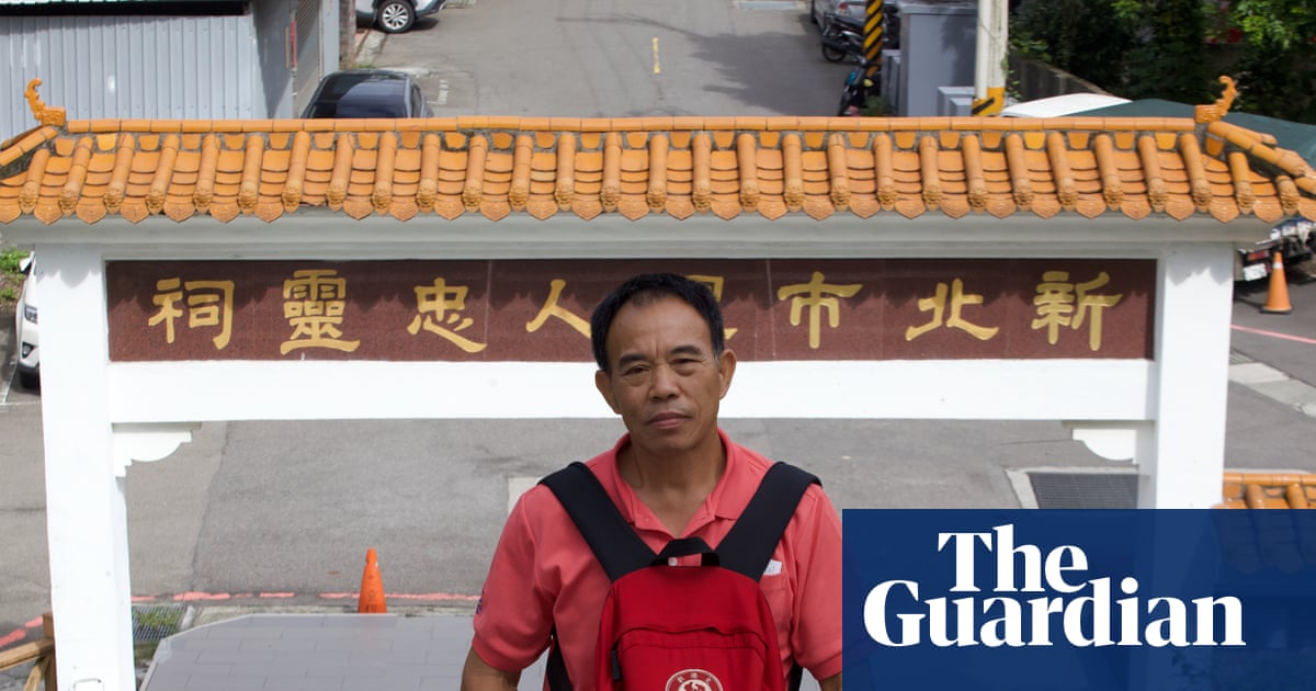 ‘Ferryman of the souls’: the man who helps Taiwan’s dead return home to China