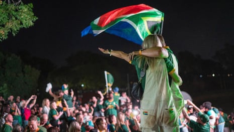 Fans rejoice after South Africa beat New Zealand in men’s Rugby World Cup final – video