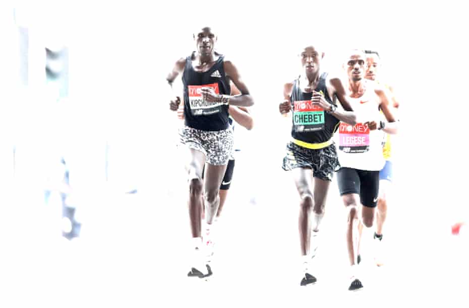 The lead elite men’s group on the Embankment during the London Marathon 2021 on October 3rd 2021.