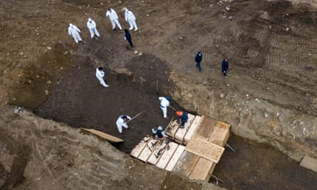Faced With An Appalling Us Coronavirus Death Toll The Right Denies The Figures Coronavirus The Guardian