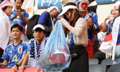 Litter-picking Japanese fan explains the importance of clearing up at World Cup – video