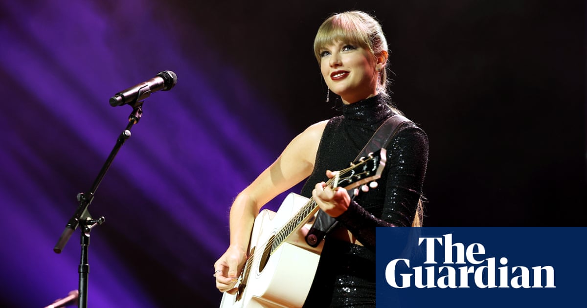 Taylor Swift tour tickets listed for as much as $22000 as Ticketmaster crashes – The Guardian