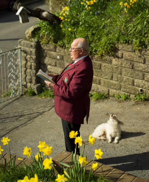 Geoff ‘Effie’ Evans with his dog, Timmy.