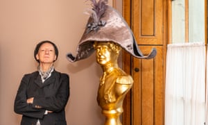 Stephen Jones with a bust of King George IV