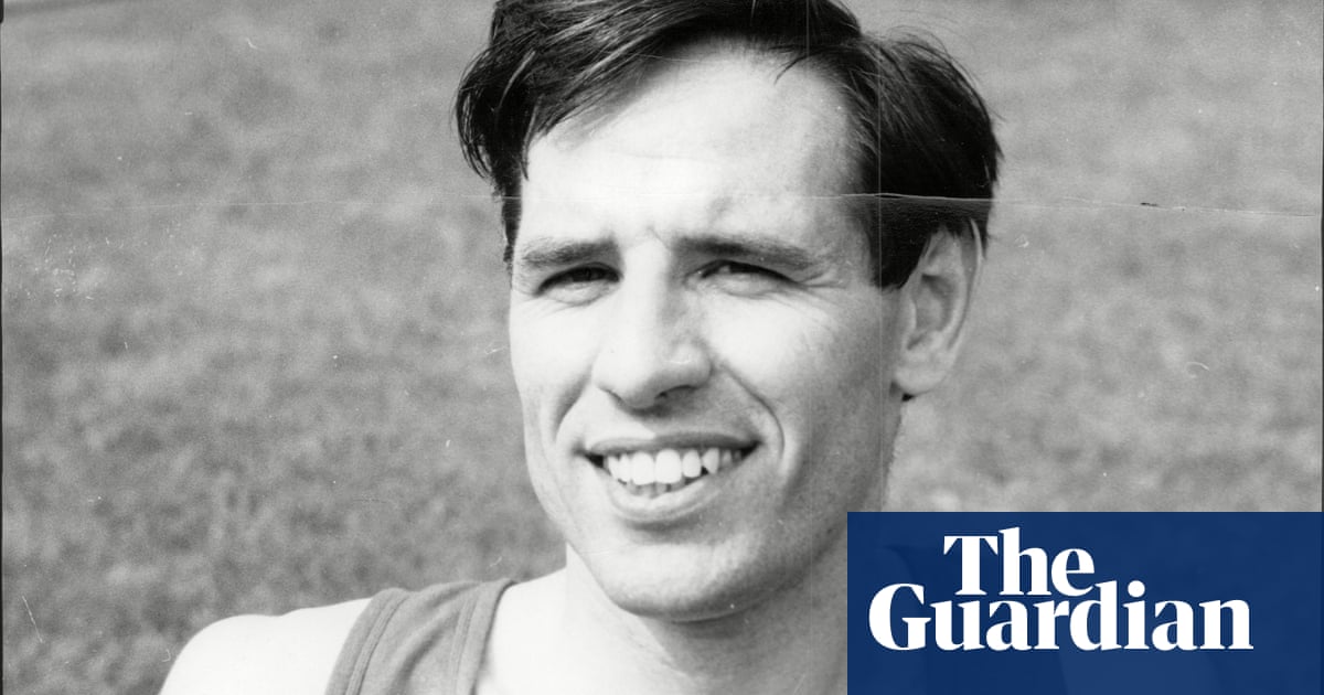 Ron Jones, sprinter and British captain at Mexico Olympics, dies aged 87