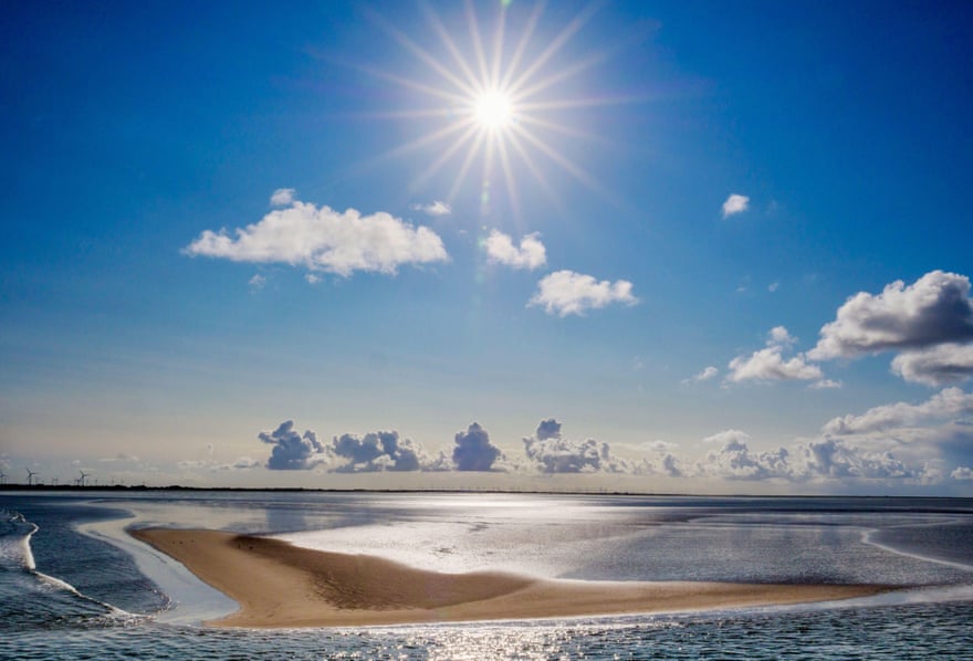 Föhr’s ‘enormous’ sun-streaked sky