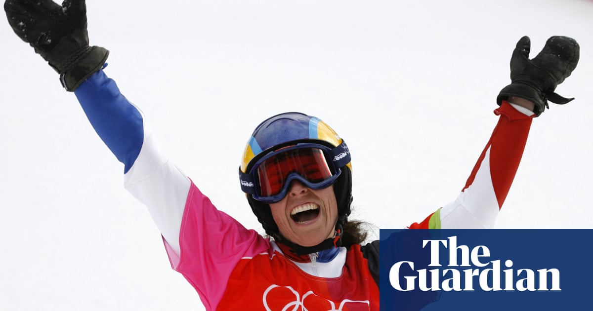 Former Olympic snowboarder Julie Pomagalski dies in avalanche aged 40