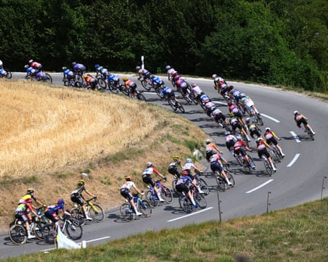 A general view of the peloton competing.