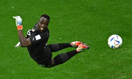 Édouard Mendy makes a save
