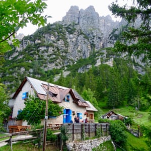 Rifugio San Marco, with outdoor shower behind
