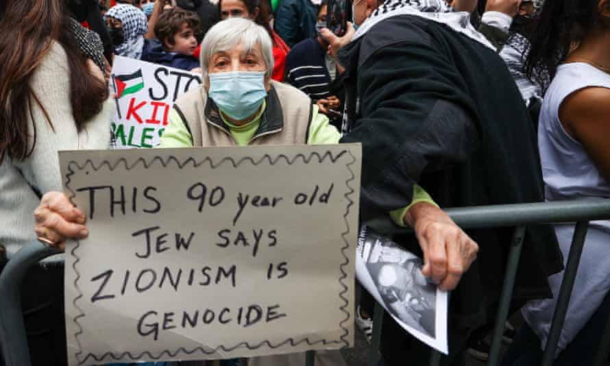 Tension rises during anti-Israel rally in New York City
NEW YORK, USA - MAY 11: Almost a thousand of people are gathered in front of the consulate general of Israel to protest Israeli attacks on Gaza and Al-Aqsa mosque and take streets in New York City, United States on May 11, 2021. (Photo by Tayfun Coskun/Anadolu Agency via Getty Images)