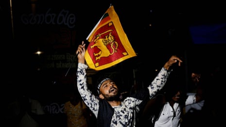 Sri Lankans celebrate as president Gotabaya Rajapaksa resigns – video