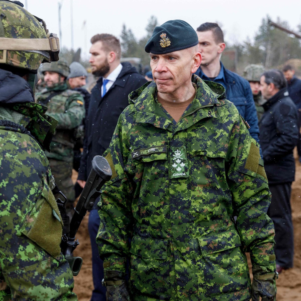 Canada Bars Its Soldiers From Joining Ukraine's Foreign Legion | Canada |  The Guardian