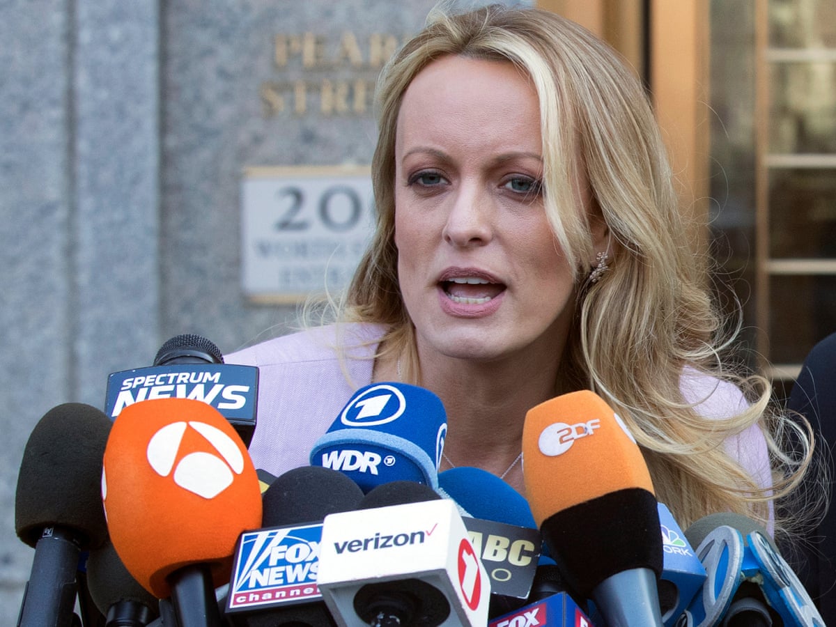 Fox News Reportedly Killed Stormy Daniels Story To Help Trump Win Stormy Daniels The Guardian