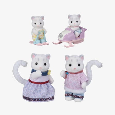 Sylvanian Families Snow Leopard Family