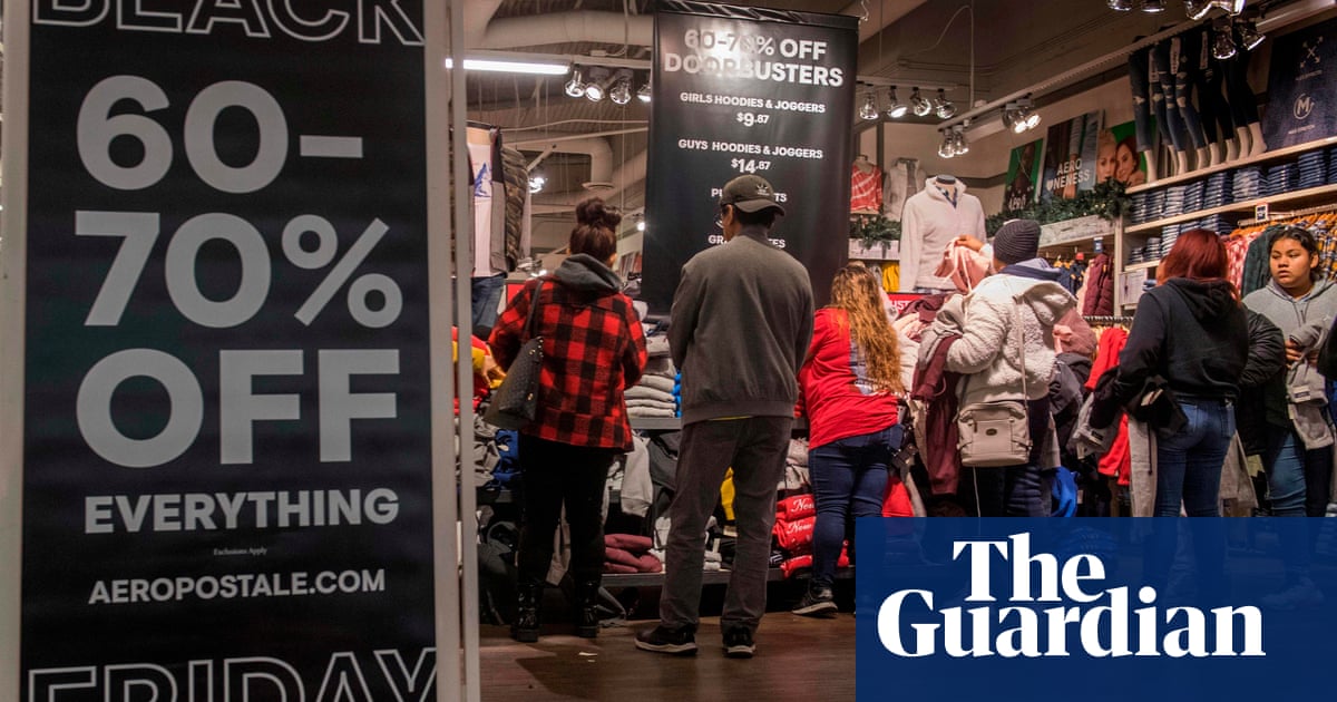 Holiday shopping ‘hell’: workers brace for unruly customers and labor strikes