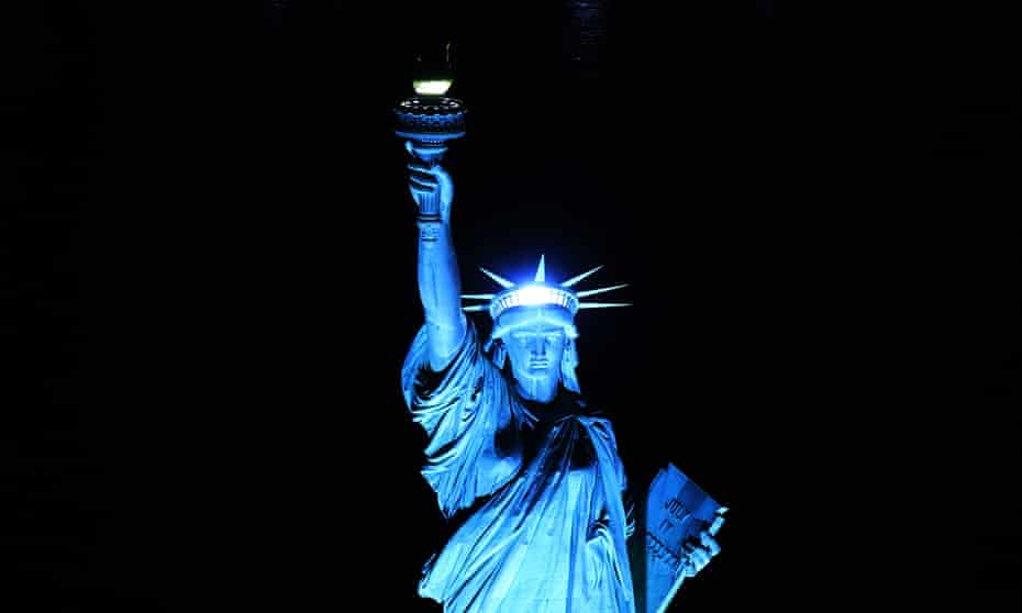 Tribute In Light Projects Into NYC Sky On 20th Anniversary Of 9/11 AttacksNEW YORK, NEW YORK - SEPTEMBER 11: The Statue of Liberty at night on September 11, 2021 in New York City. The nation is marking the 20th anniversary of the terror attacks of September 11, 2001, when the terrorist group al-Qaeda flew hijacked airplanes into the World Trade Center, Shanksville, PA and the Pentagon, killing nearly 3,000 people. (Photo by Chip Somodevilla/Getty Images)
