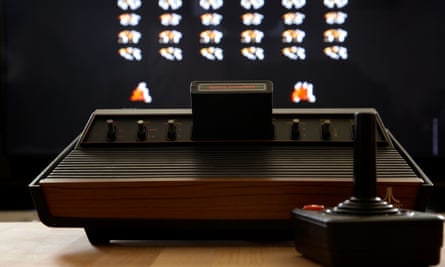 An Atari 2600 console, which contained a MOS 6507 microprocessor.