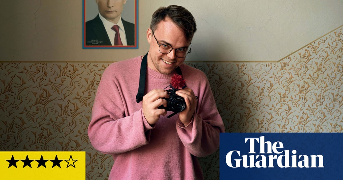 Señor Nadie Contra Putin reseña – un profesor lucha en un poderoso documental | Películas documentales Señor Nadie Contra Putin reseña – un profesor lucha en un poderoso documental | Películas documentales