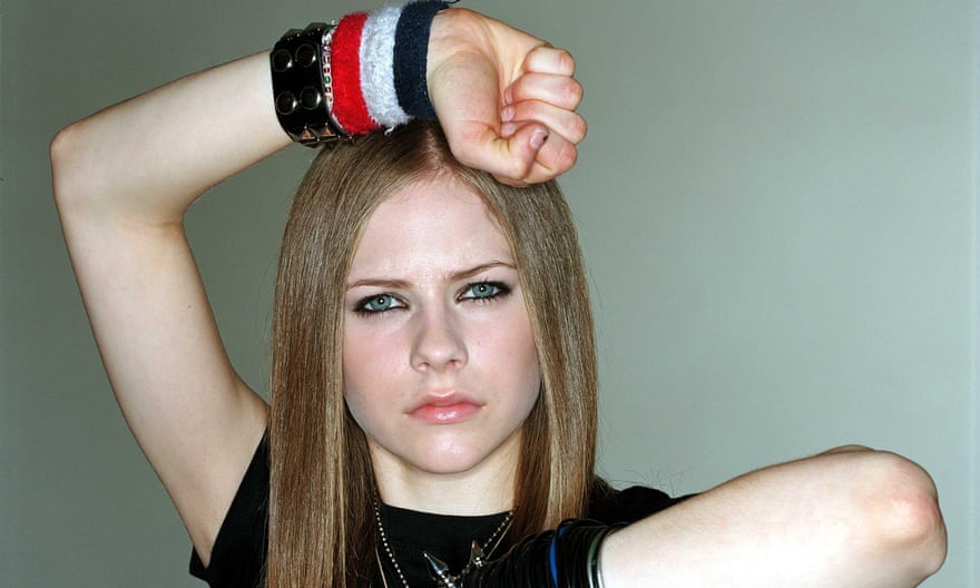 Lavigne in 2003.